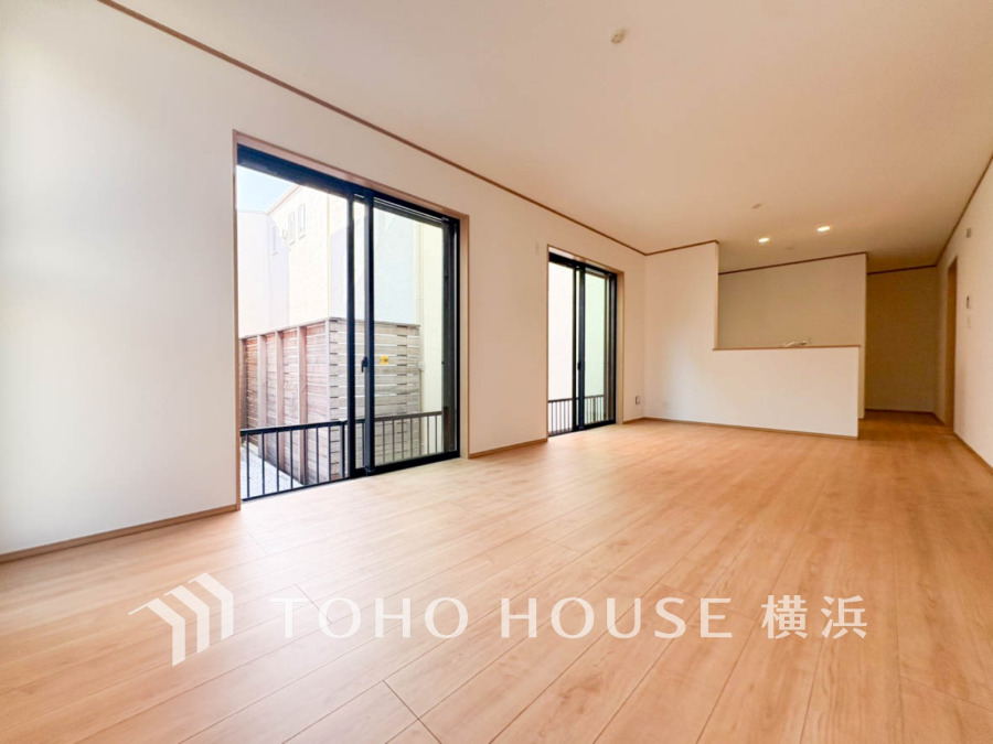 上質な時間を育む暮らしのメインステージ。寛ぎとコミュニケーションを育む居心地のよい場所。家族との時間、自分の時間共に大切にできる空間がここにあります。