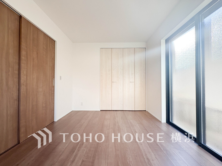 穏やかな寛ぎを届ける上質仕様のゆとりあるお部屋。自分時間を充実させながら心豊かにできるプライベート空間。