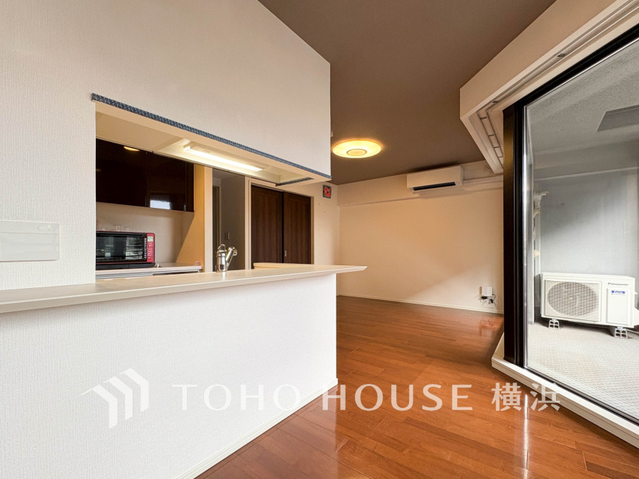 上質な時間を育む暮らしのメインステージ。寛ぎとコミュニケーションを育む居心地のよい場所。家族との時間、自分の時間共に大切にできる空間がここにあります。