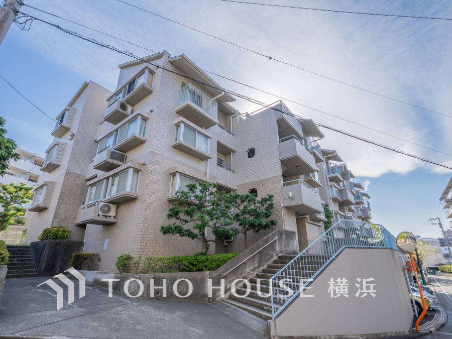 流行に左右されず、将来に渡って価値が継続する「上質」な佇まい。お洒落な雰囲気や自然の潤い、親しみやすさといった個性を、街に新たな価値をもたらし続ける。