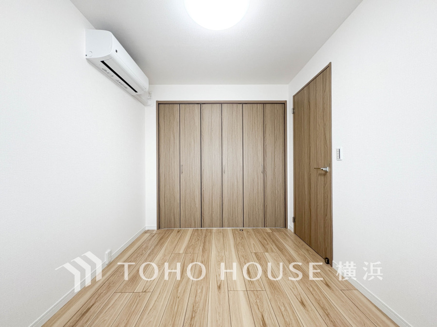 感性を育むプライベートルームはシンプルでスマートな空間。好みの空間で読書をしたり、音楽を聞いたりと一人の時間も充実したものにできます。