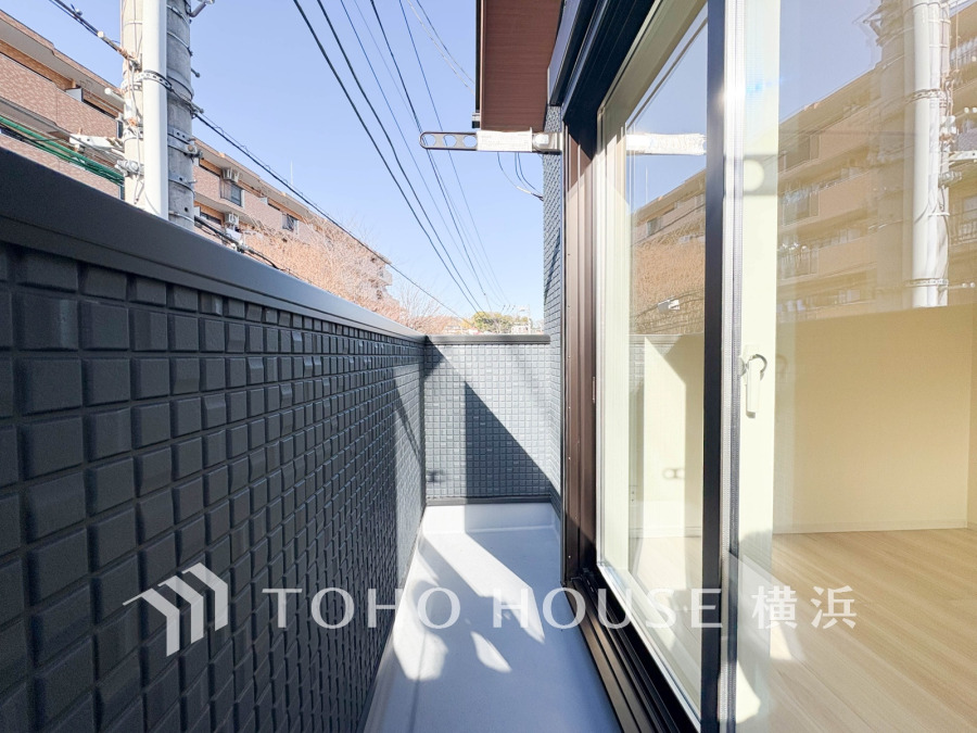 太陽に愛された邸は、陽当り・通風に優れた魅力的で快適さを追求した邸宅でした。