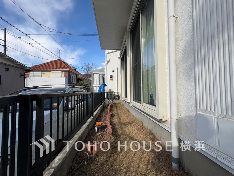 お子様がお庭で遊べるのはもちろん、家庭菜園やたくさんの友人を招いてBBQ、楽しみ方がたくさん！