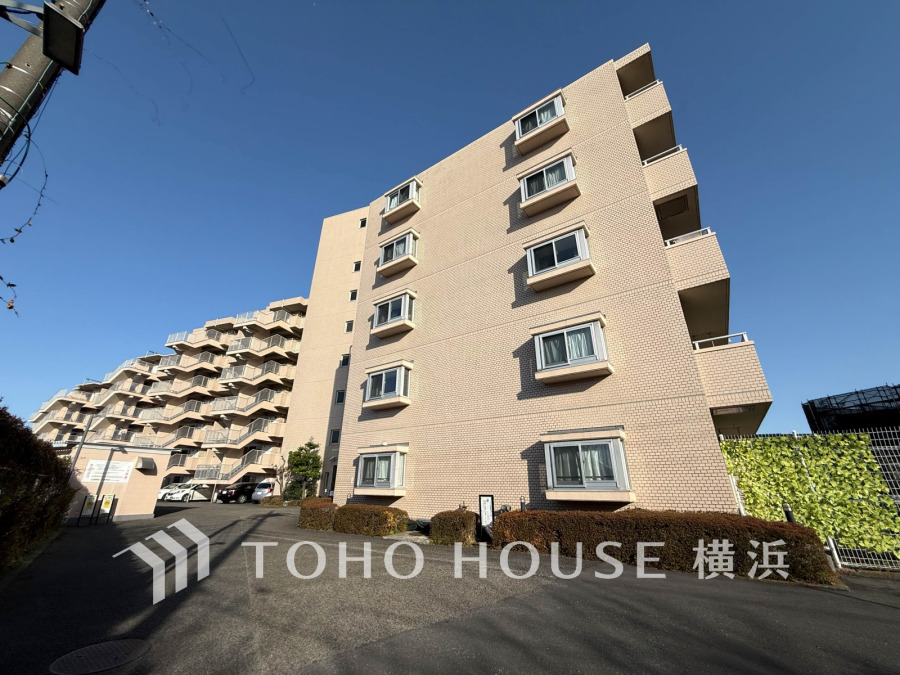 時間のゆとりと空間、爽やかな陽光がもたらす光と風を贅沢なまでに感じる暮らしが始まります。
