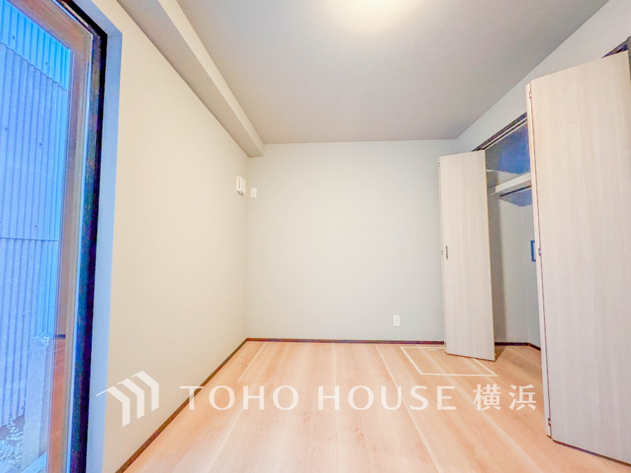 家族一人ひとりの大切なプライベート空間。趣味・感性で個性的に飾って頂けるようシンプルに仕上げてあります。自分時間を充実させながら心豊かなひとときを過ごすための大切な空間。