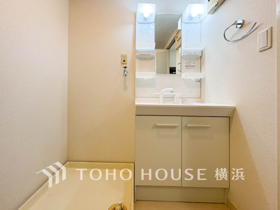 一日の始まりと終わりを心地よく演出してくれる、多彩な機能が備えられたパウダールーム。心地よいリフレッシュ空間です。