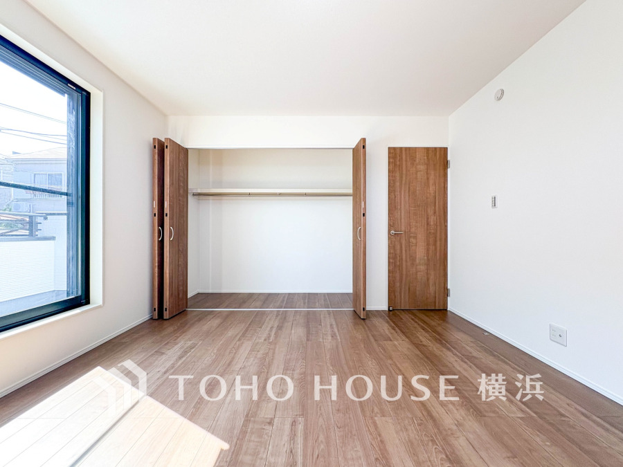 暮らし心地を大きく左右する収納を、適材適所に配置し使い勝手を考慮しました。空間を余すところなく有効利用した収納は生活空間をより上質なものにしてくれるでしょう。