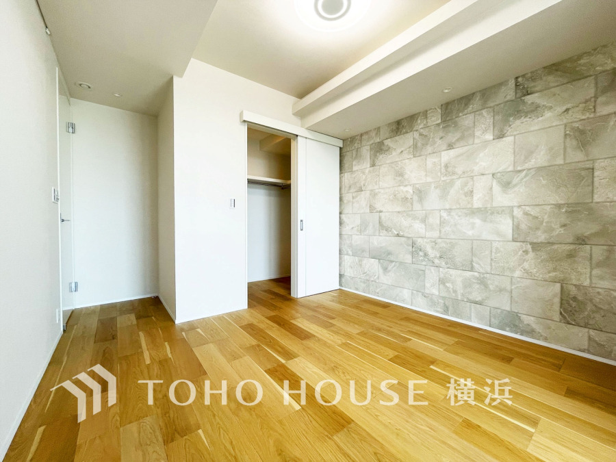 穏やかな寛ぎを届ける上質仕様のゆとりあるお部屋。自分時間を充実させながら心豊かにできるプライベート空間。