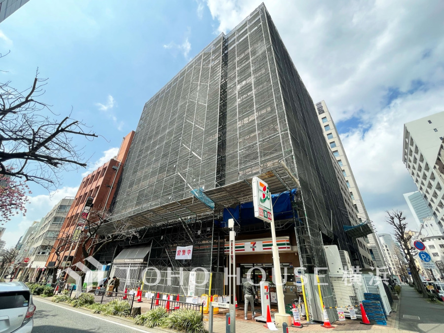 【2026年3月撮影】横浜中心地、駅近の好立地。1階にコンビニの入る利便豊かなマンションです。