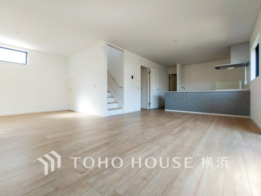 上質な時間を育む暮らしのメインステージ。寛ぎとコミュニケーションを育む居心地のよい場所。