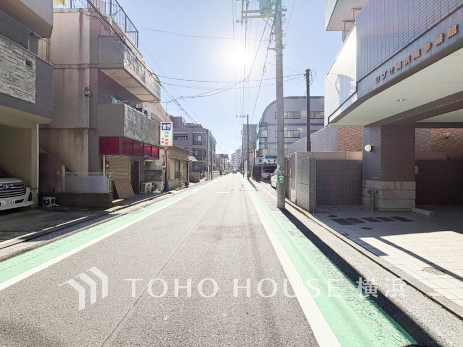 生活利便に優れた住環境に立地し、ゆとりある生活が送れます。