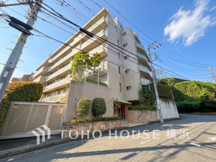 時間のゆとりと空間、爽やかな陽光がもたらす光と風を贅沢なまでに感じる暮らしが始まります。