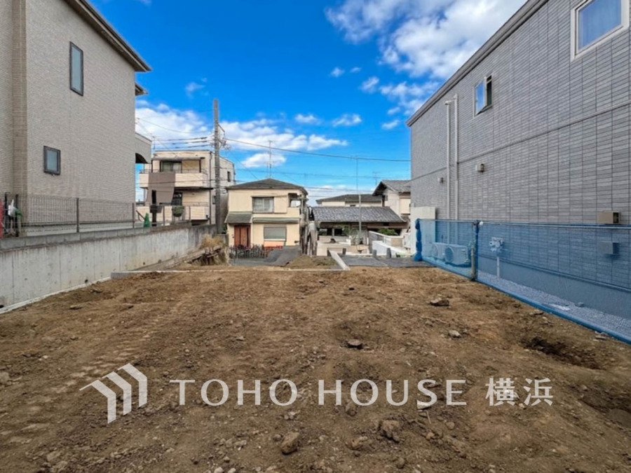 街と住まいが心地よい暮らしを演出します。（2026年10月撮影）